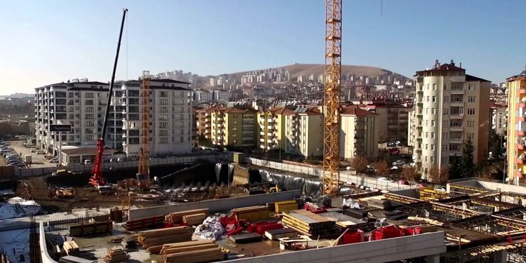 İnşaat Müteahitlerine Devlet Desteği Kesintisi