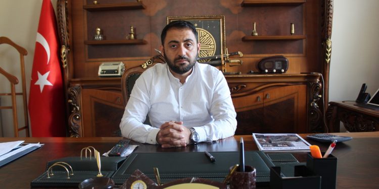 AVCIL: YAPI MÜTEAHHİTLERİNİN YÖNETMELİĞİN BU ŞEKLİYLE KENTSEL DÖNÜŞÜMDE YER ALMALARI MÜMKÜN DEĞİLDİR